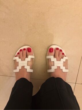 Zara White Cutout Slide Sandals